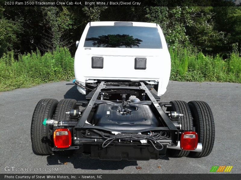 Bright White / Black/Diesel Gray 2020 Ram 3500 Tradesman Crew Cab 4x4