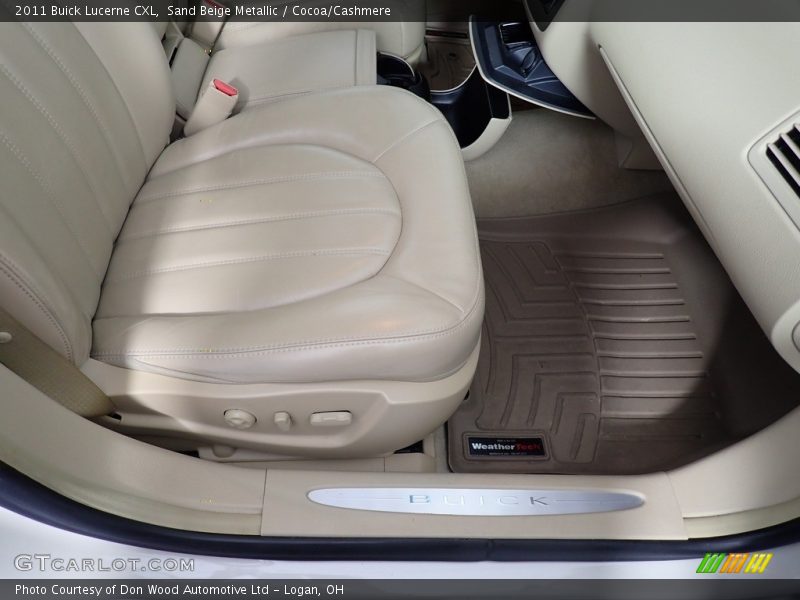 Sand Beige Metallic / Cocoa/Cashmere 2011 Buick Lucerne CXL