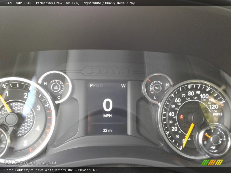 Bright White / Black/Diesel Gray 2020 Ram 3500 Tradesman Crew Cab 4x4