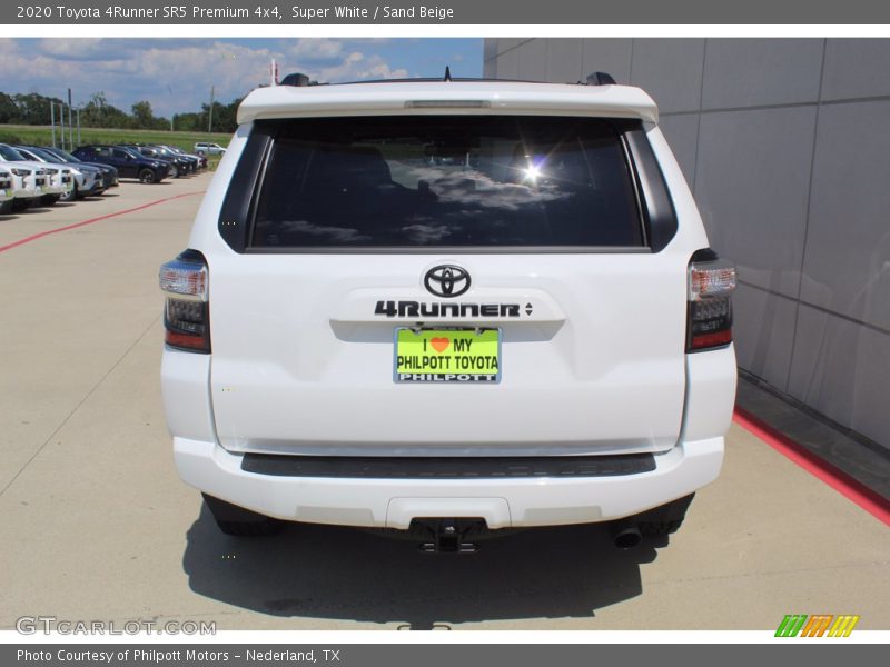 Super White / Sand Beige 2020 Toyota 4Runner SR5 Premium 4x4