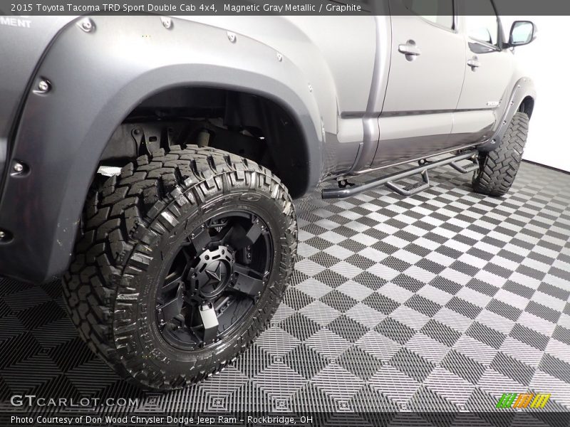 Magnetic Gray Metallic / Graphite 2015 Toyota Tacoma TRD Sport Double Cab 4x4