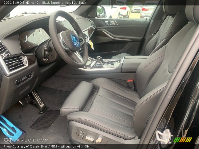 Front Seat of 2021 X5 xDrive40i