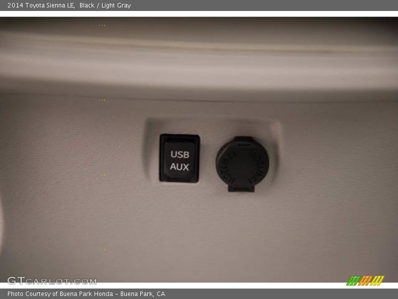 Black / Light Gray 2014 Toyota Sienna LE