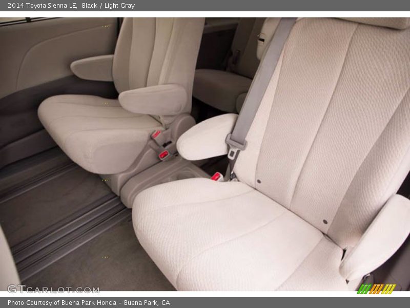 Black / Light Gray 2014 Toyota Sienna LE