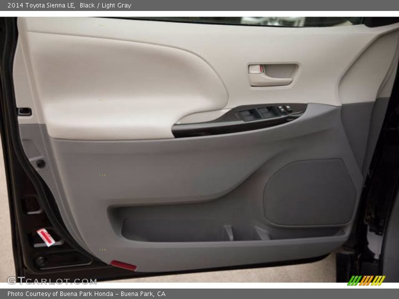 Black / Light Gray 2014 Toyota Sienna LE