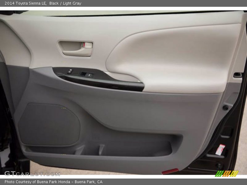 Black / Light Gray 2014 Toyota Sienna LE