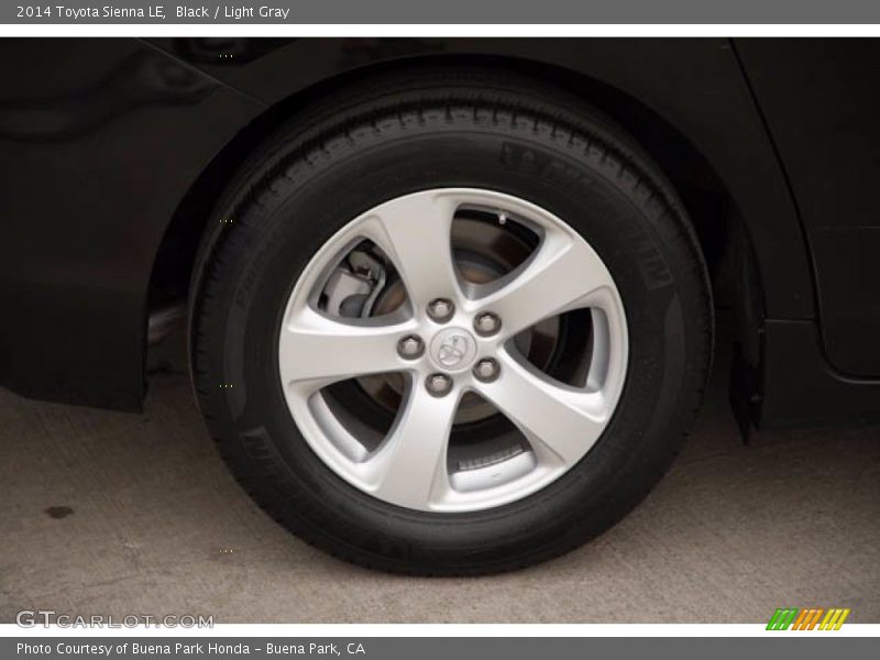 Black / Light Gray 2014 Toyota Sienna LE