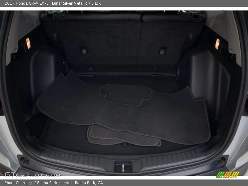 Lunar Silver Metallic / Black 2017 Honda CR-V EX-L