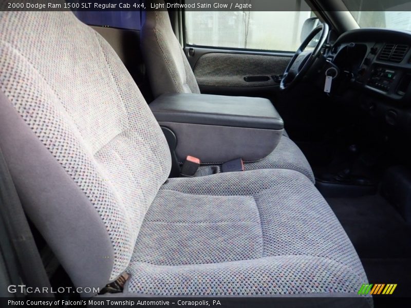 Front Seat of 2000 Ram 1500 SLT Regular Cab 4x4