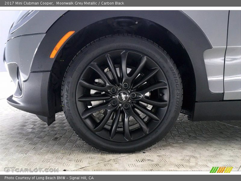 Moonwalk Grey Metallic / Carbon Black 2017 Mini Clubman Cooper