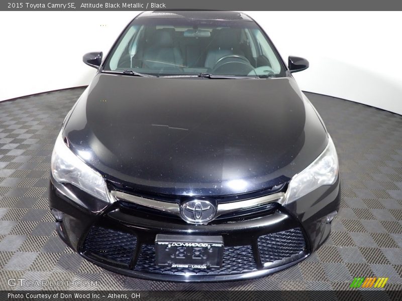 Attitude Black Metallic / Black 2015 Toyota Camry SE