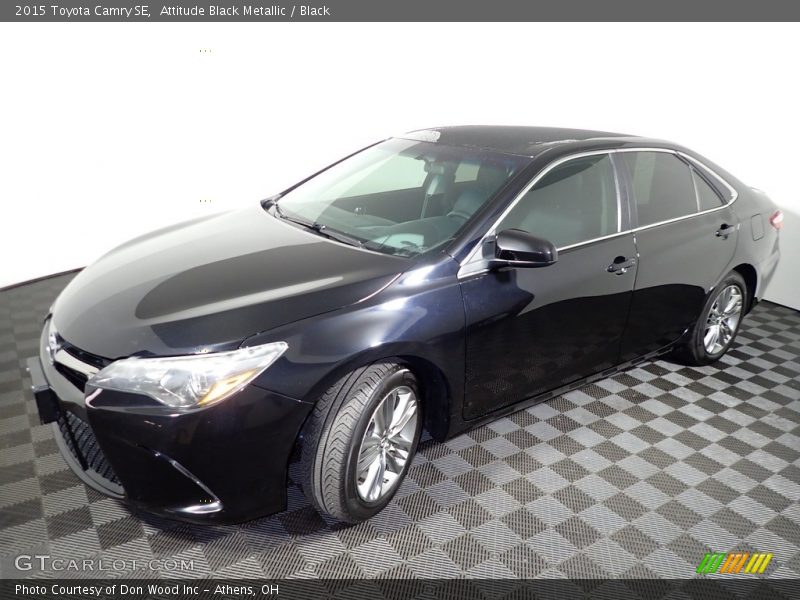 Attitude Black Metallic / Black 2015 Toyota Camry SE