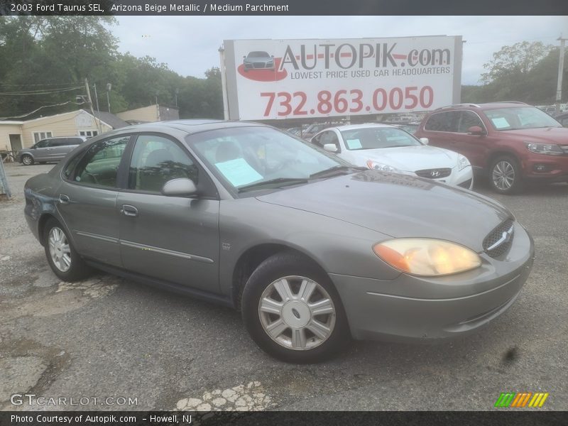 Arizona Beige Metallic / Medium Parchment 2003 Ford Taurus SEL