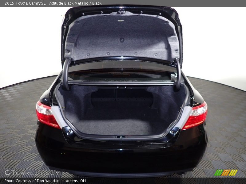Attitude Black Metallic / Black 2015 Toyota Camry SE