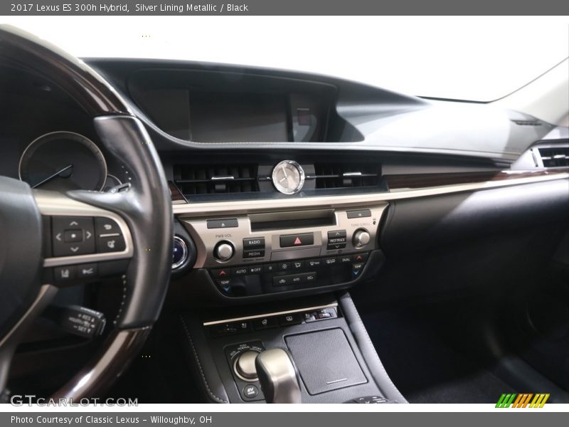 Silver Lining Metallic / Black 2017 Lexus ES 300h Hybrid