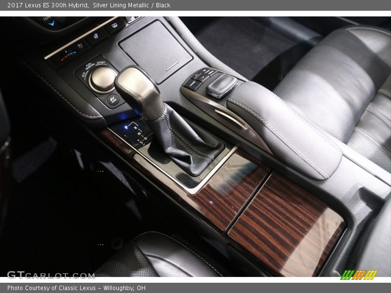 Silver Lining Metallic / Black 2017 Lexus ES 300h Hybrid
