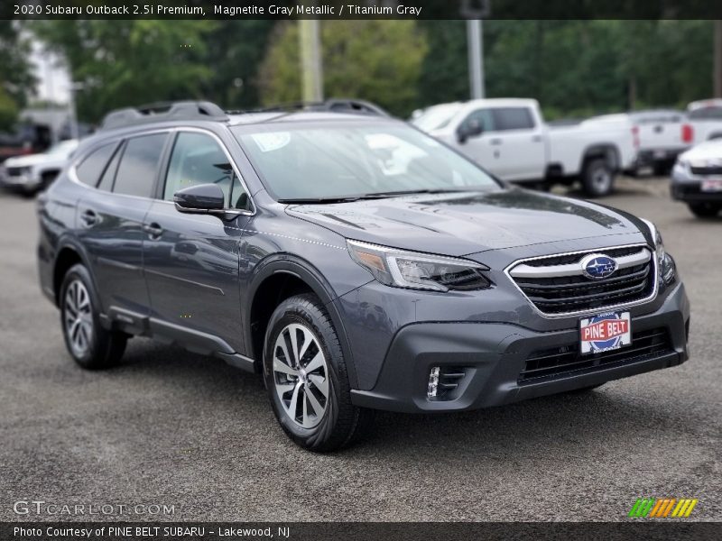 Front 3/4 View of 2020 Outback 2.5i Premium