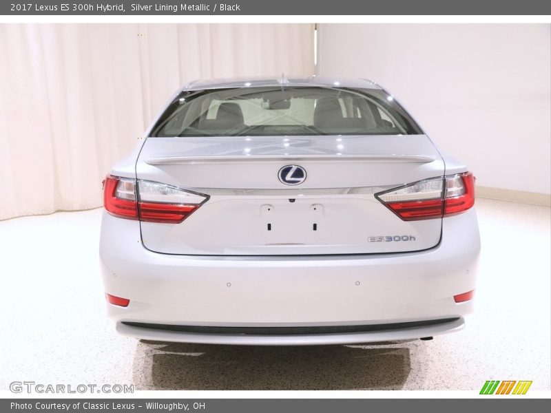 Silver Lining Metallic / Black 2017 Lexus ES 300h Hybrid
