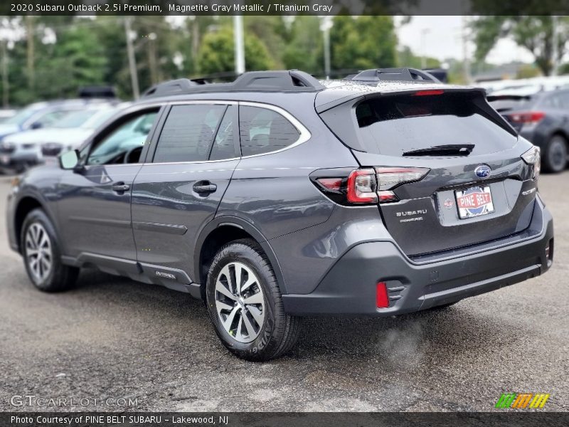 Magnetite Gray Metallic / Titanium Gray 2020 Subaru Outback 2.5i Premium