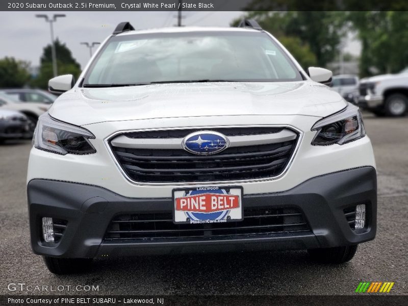 Crystal White Pearl / Slate Black 2020 Subaru Outback 2.5i Premium