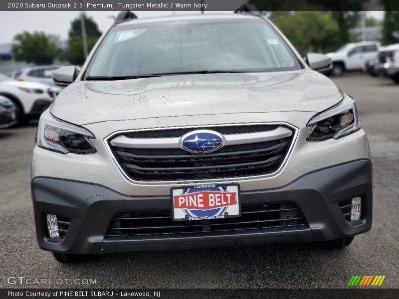 Tungsten Metallic / Warm Ivory 2020 Subaru Outback 2.5i Premium