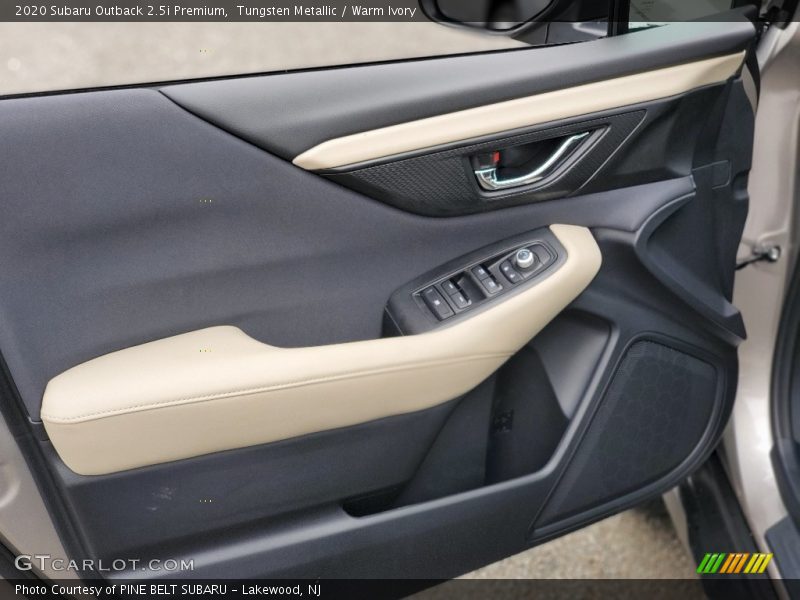 Tungsten Metallic / Warm Ivory 2020 Subaru Outback 2.5i Premium