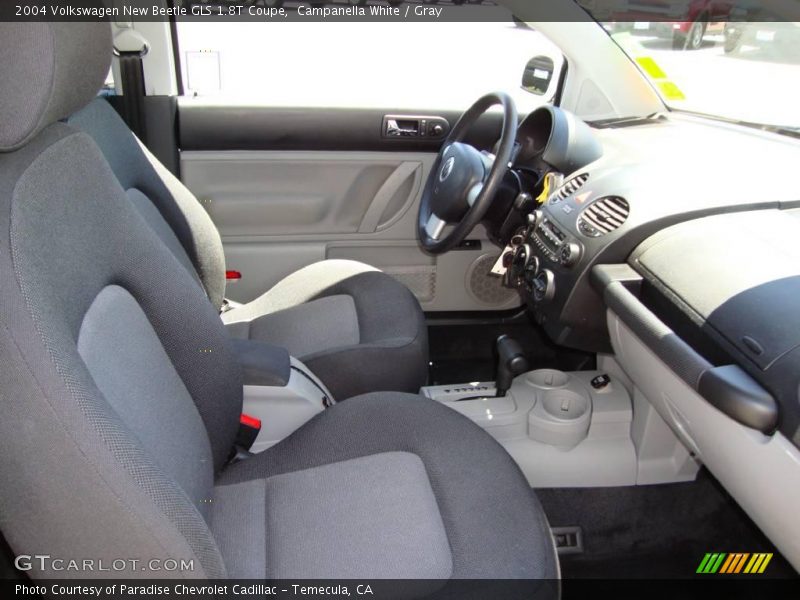 Campanella White / Gray 2004 Volkswagen New Beetle GLS 1.8T Coupe