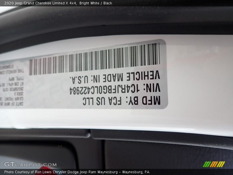 Bright White / Black 2020 Jeep Grand Cherokee Limited X 4x4