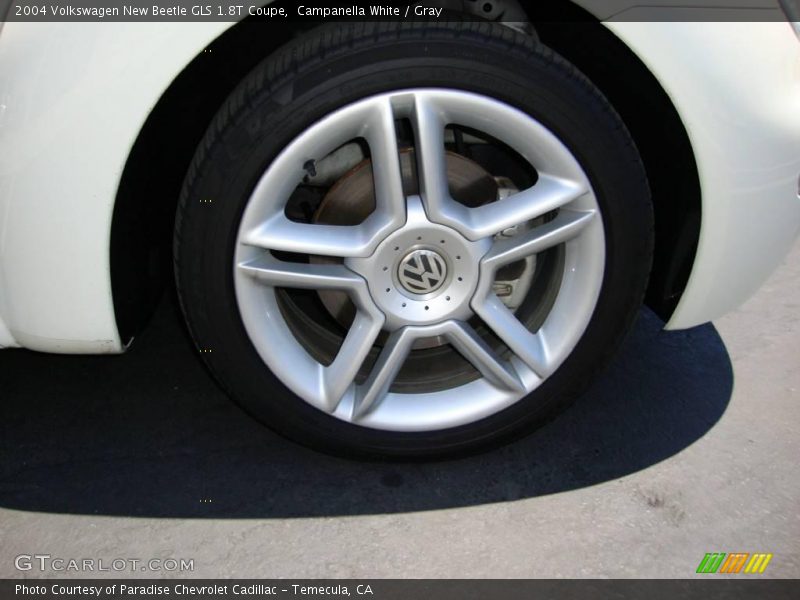 Campanella White / Gray 2004 Volkswagen New Beetle GLS 1.8T Coupe