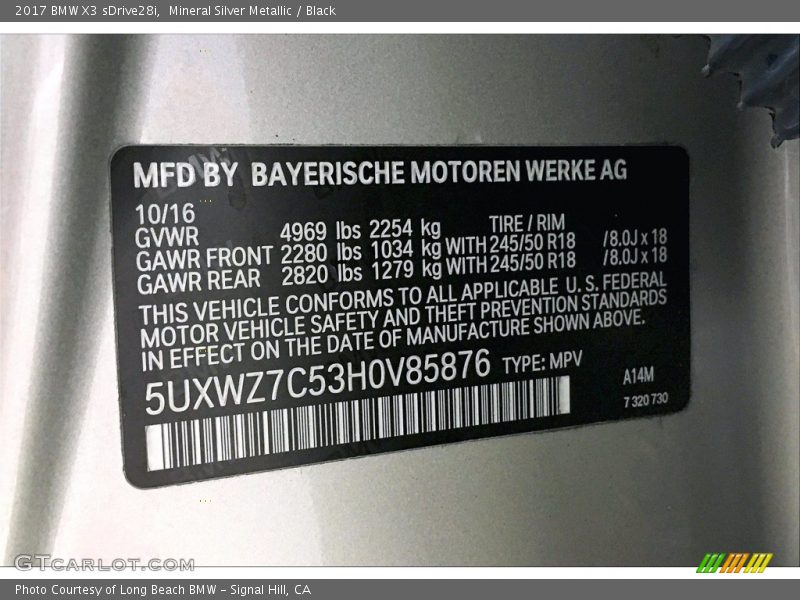 Mineral Silver Metallic / Black 2017 BMW X3 sDrive28i