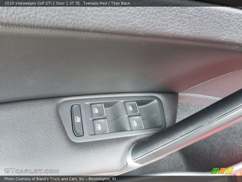 Toenado Red / Titan Black 2016 Volkswagen Golf GTI 2 Door 2.0T SE