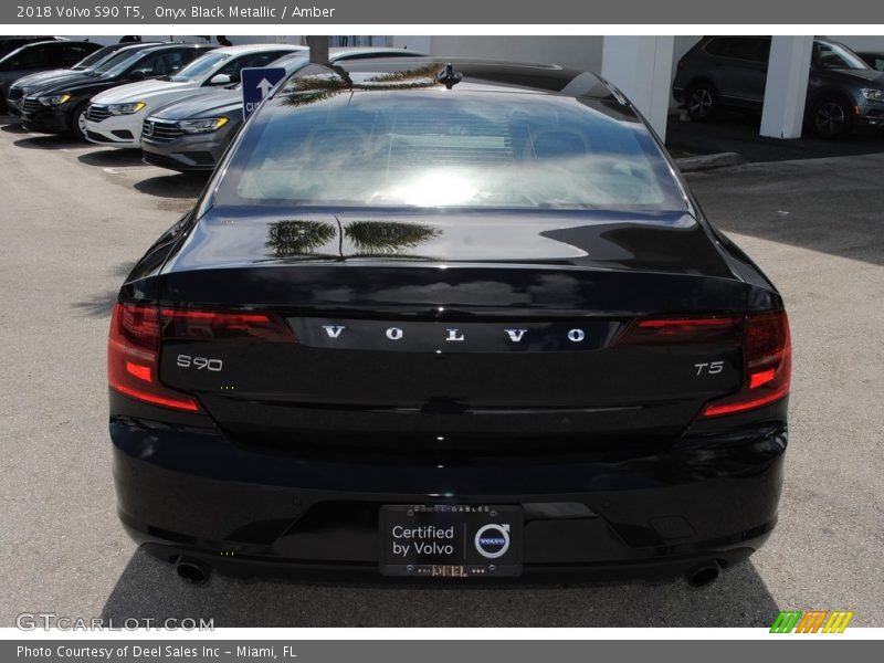 Onyx Black Metallic / Amber 2018 Volvo S90 T5