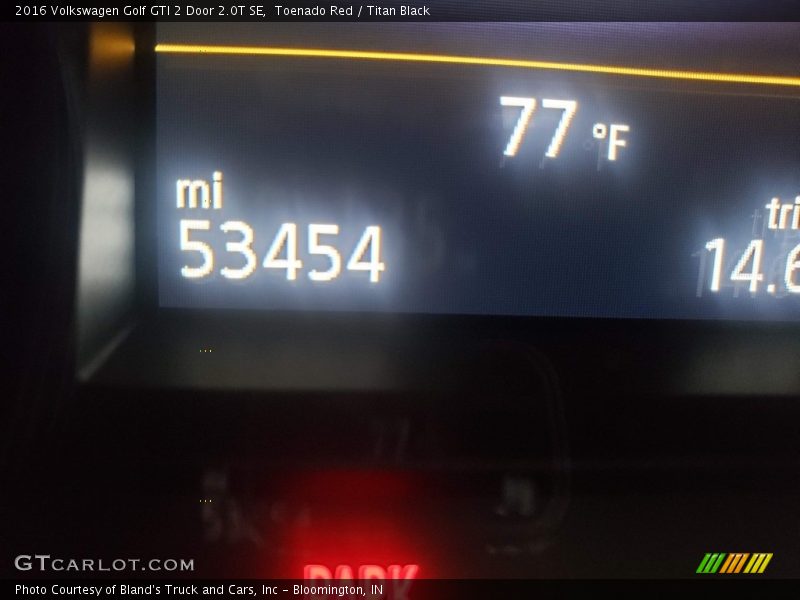 Toenado Red / Titan Black 2016 Volkswagen Golf GTI 2 Door 2.0T SE