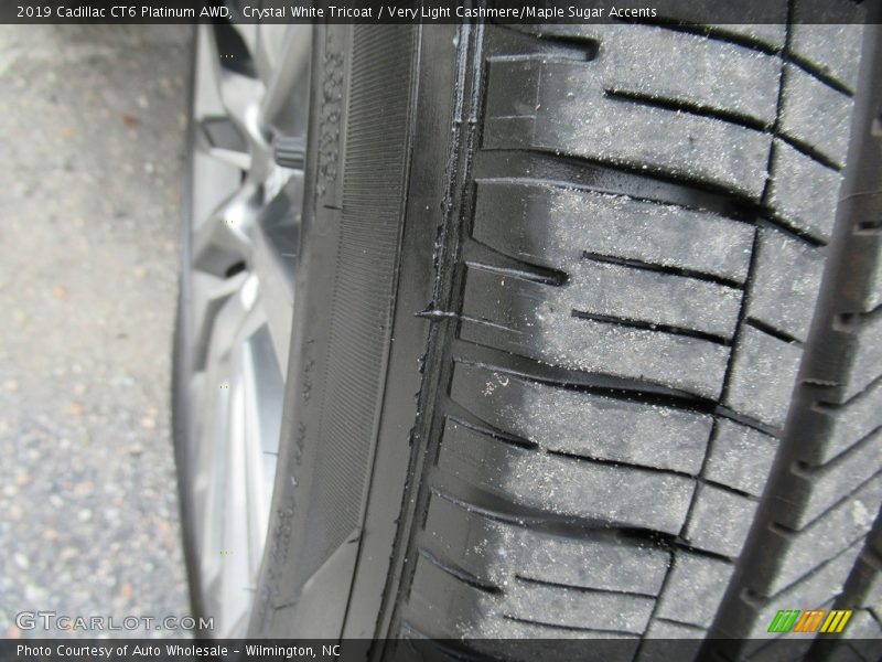 Crystal White Tricoat / Very Light Cashmere/Maple Sugar Accents 2019 Cadillac CT6 Platinum AWD