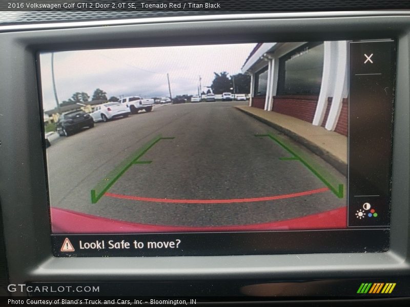Toenado Red / Titan Black 2016 Volkswagen Golf GTI 2 Door 2.0T SE