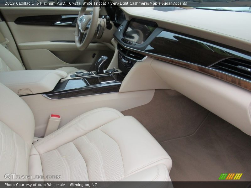 Crystal White Tricoat / Very Light Cashmere/Maple Sugar Accents 2019 Cadillac CT6 Platinum AWD