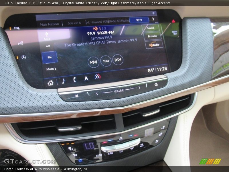Crystal White Tricoat / Very Light Cashmere/Maple Sugar Accents 2019 Cadillac CT6 Platinum AWD