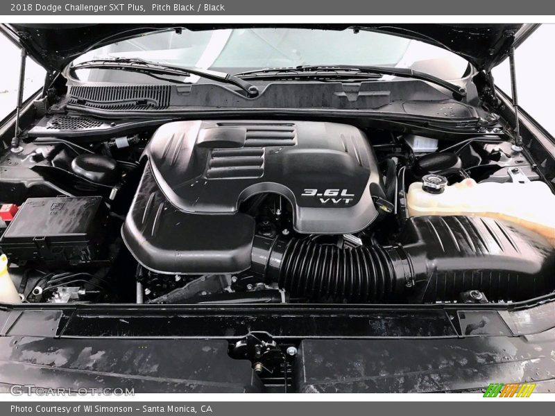 Pitch Black / Black 2018 Dodge Challenger SXT Plus