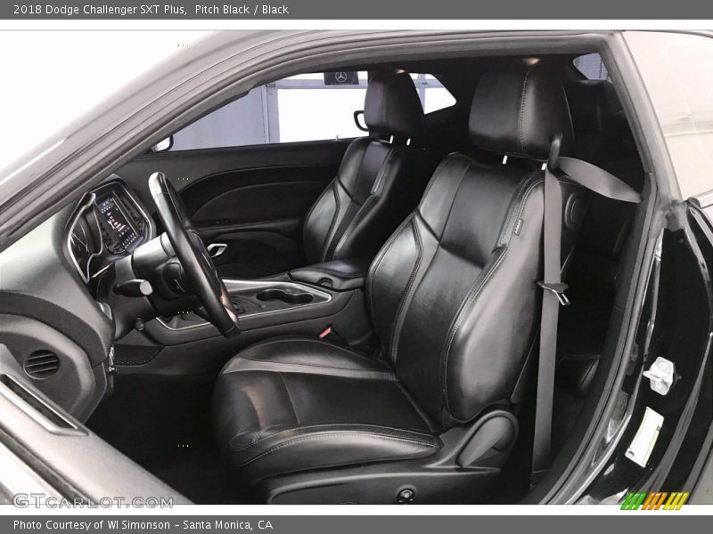 Pitch Black / Black 2018 Dodge Challenger SXT Plus