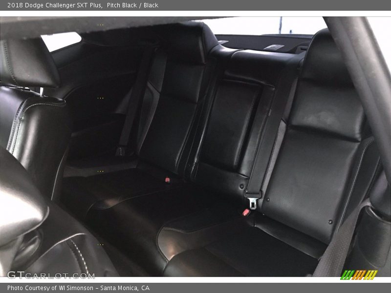 Pitch Black / Black 2018 Dodge Challenger SXT Plus