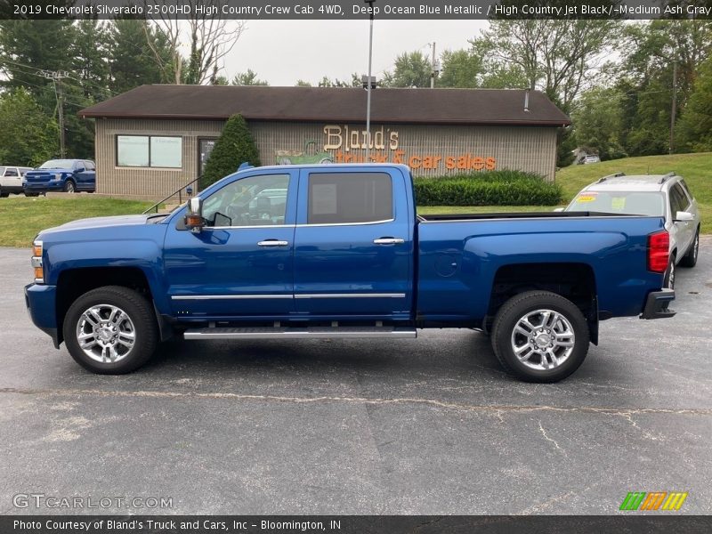Deep Ocean Blue Metallic / High Country Jet Black/­Medium Ash Gray 2019 Chevrolet Silverado 2500HD High Country Crew Cab 4WD