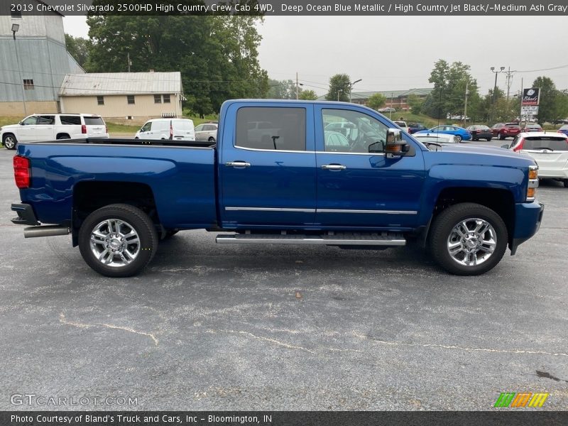 Deep Ocean Blue Metallic / High Country Jet Black/­Medium Ash Gray 2019 Chevrolet Silverado 2500HD High Country Crew Cab 4WD