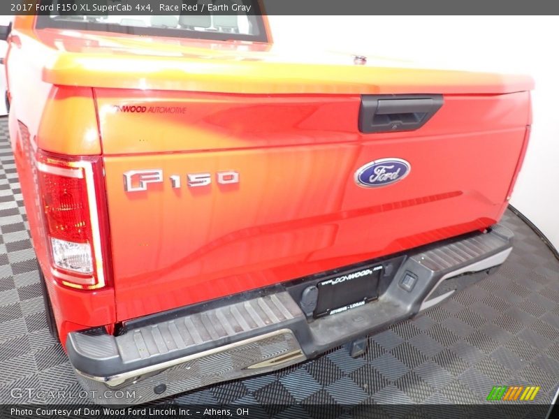 Race Red / Earth Gray 2017 Ford F150 XL SuperCab 4x4