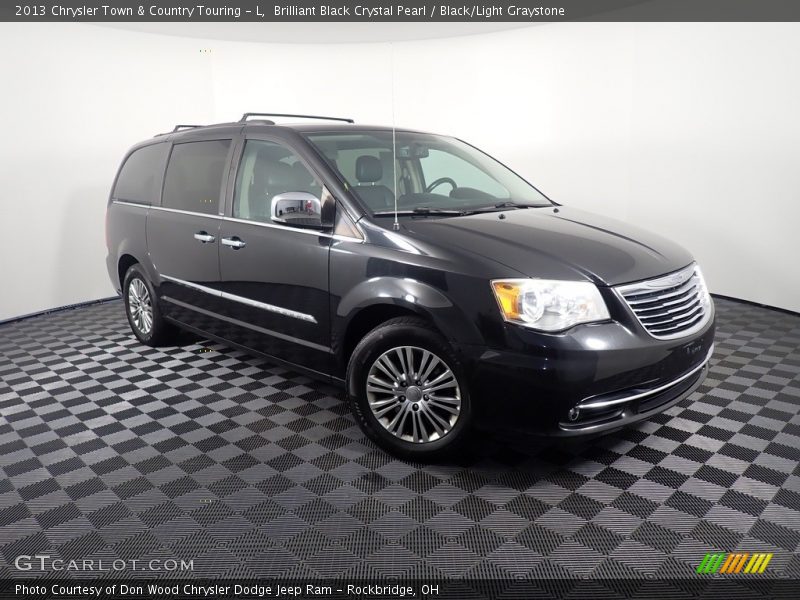 Brilliant Black Crystal Pearl / Black/Light Graystone 2013 Chrysler Town & Country Touring - L