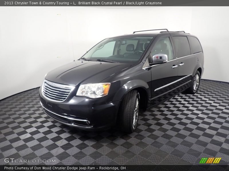 Brilliant Black Crystal Pearl / Black/Light Graystone 2013 Chrysler Town & Country Touring - L