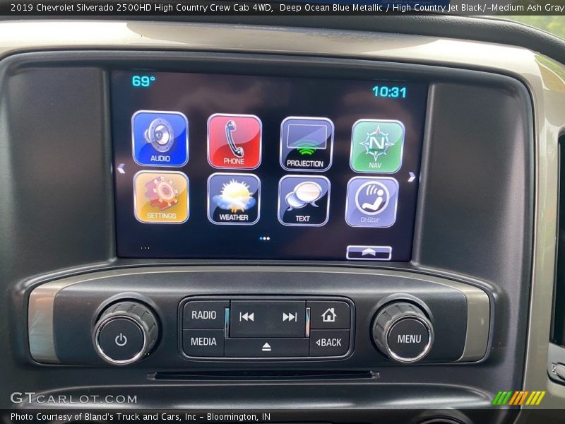 Deep Ocean Blue Metallic / High Country Jet Black/­Medium Ash Gray 2019 Chevrolet Silverado 2500HD High Country Crew Cab 4WD