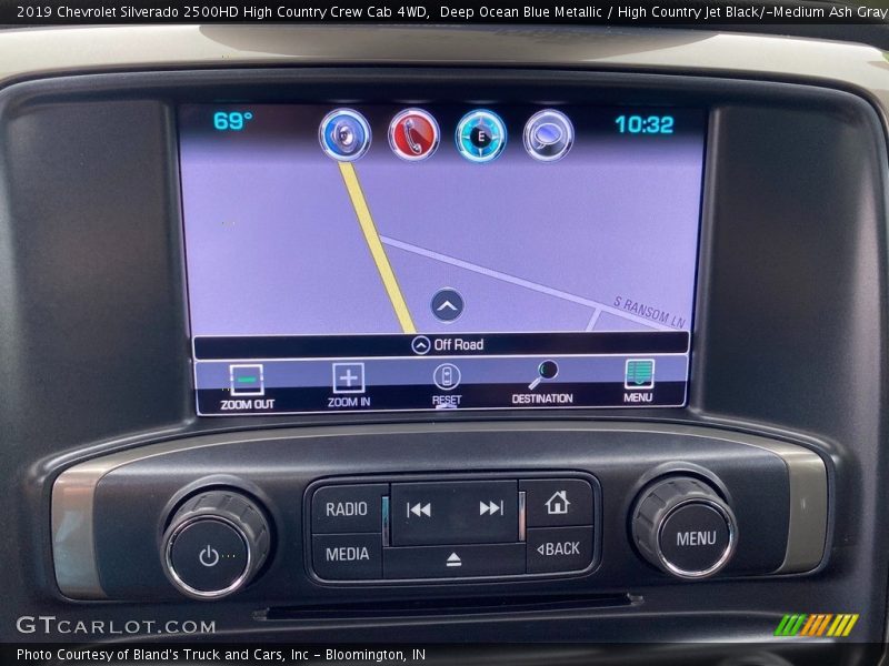 Deep Ocean Blue Metallic / High Country Jet Black/­Medium Ash Gray 2019 Chevrolet Silverado 2500HD High Country Crew Cab 4WD