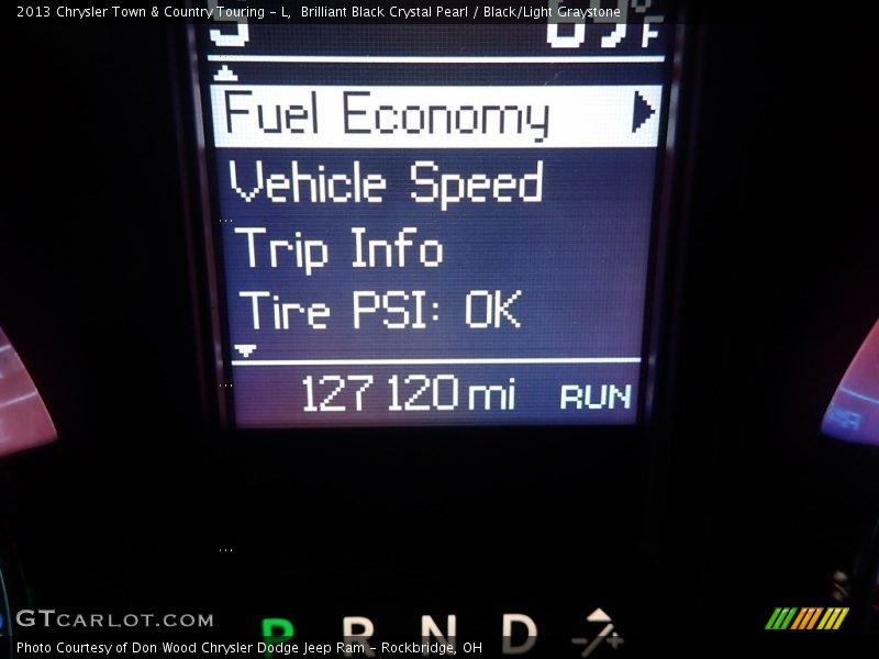 Brilliant Black Crystal Pearl / Black/Light Graystone 2013 Chrysler Town & Country Touring - L