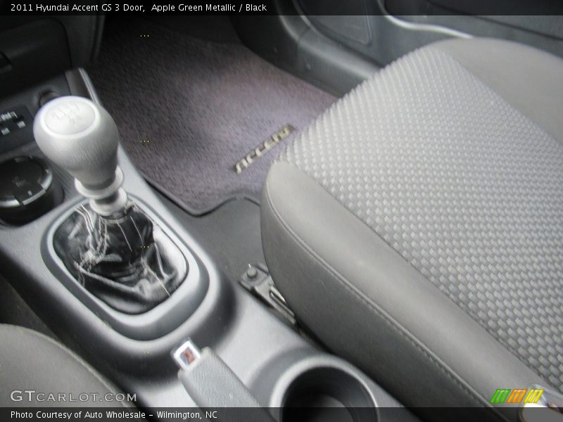 Apple Green Metallic / Black 2011 Hyundai Accent GS 3 Door