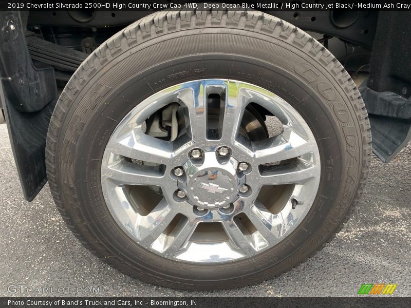 Deep Ocean Blue Metallic / High Country Jet Black/­Medium Ash Gray 2019 Chevrolet Silverado 2500HD High Country Crew Cab 4WD
